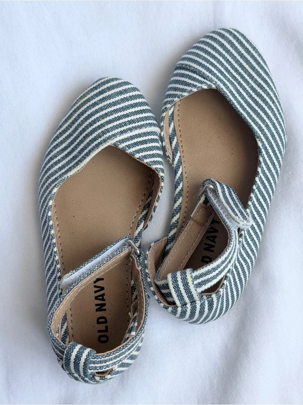 Old Navy Kids Black and White Striped Dress Shoes
